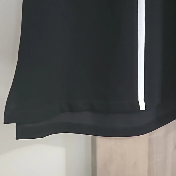 Madewell Crepe Canal tank top back and white. Size XS - Picture 9 of 12